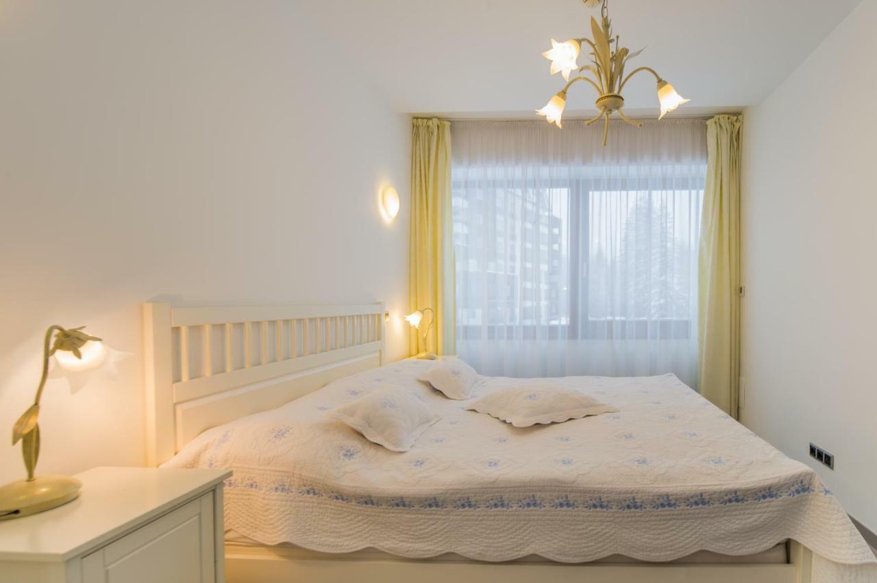 Charming 3-Bedroom Apartment Poiana Brasov Exterior foto
